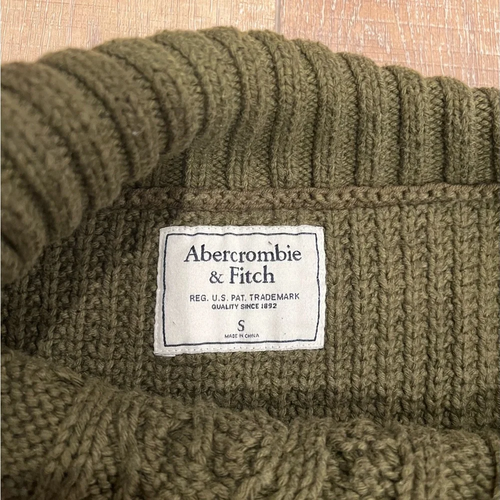 Army Green Sweater with Side Buttons - Picture 8 of 8